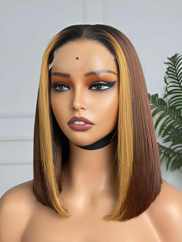 Perruque Glams brune avec reflets blonds, coupe émoussée et soyeuse – Image 3